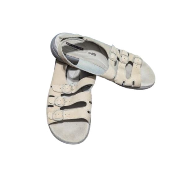 Clark's Cream Slingback Sandals - Picture 1 of 5